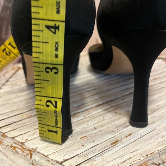 Anne Klein heels/pumps - Picture 10 of 10